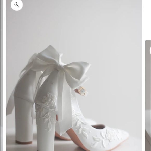 Elegant White Embroidered Women's Heels - Picture 2 of 5